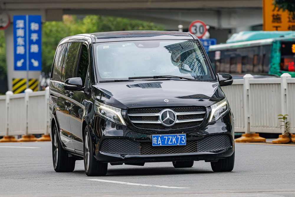 Minivan